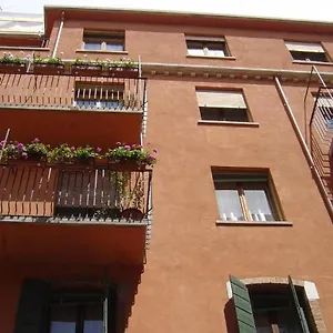 Alloggi Agli Artisti Affittacamere Venezia